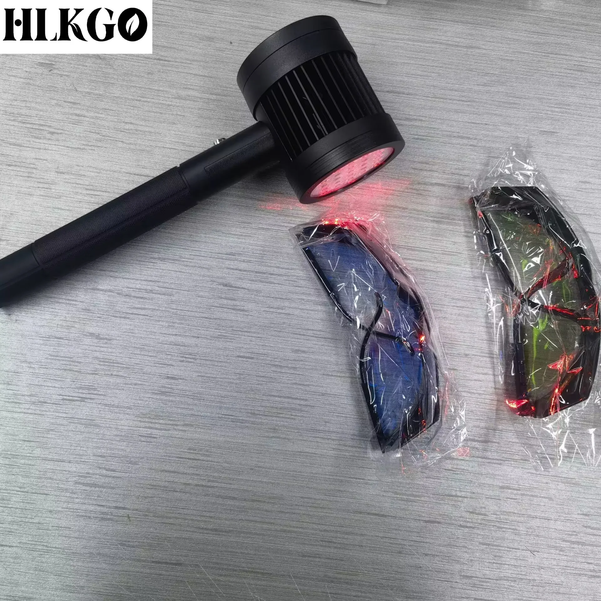 

Двухволновой лазер для глубокого восстановления - красный свет 650 нм и инфракрасный 808 нм для клеточного восстановления и уменьшения воспалений