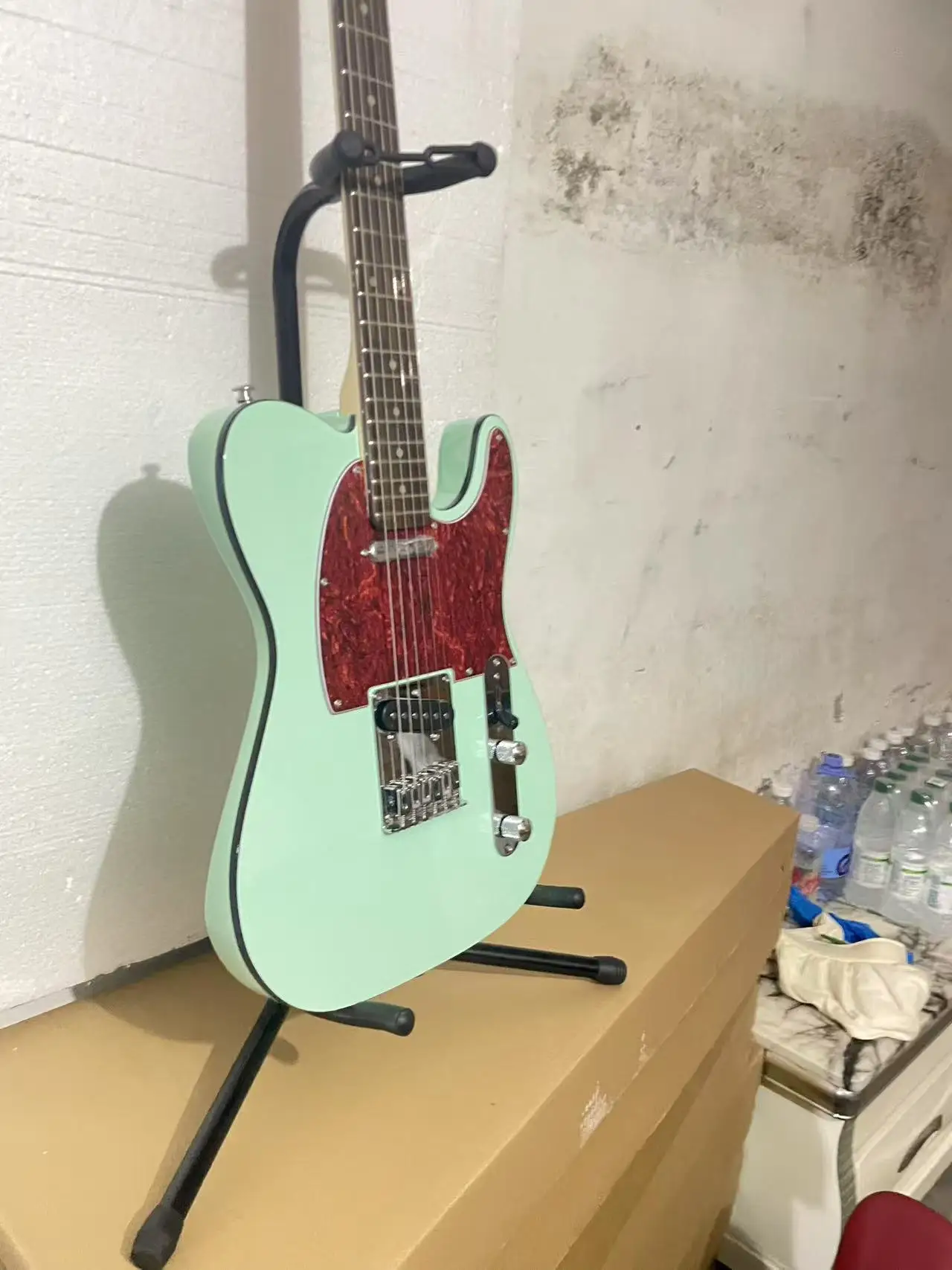 ¡¡¡Nueva llegada!!! Guitarra eléctrica Ultra Tele verde Surf de alta calidad, cuerpo de caoba maciza, diapasón de palisandro, precio bajo más barato