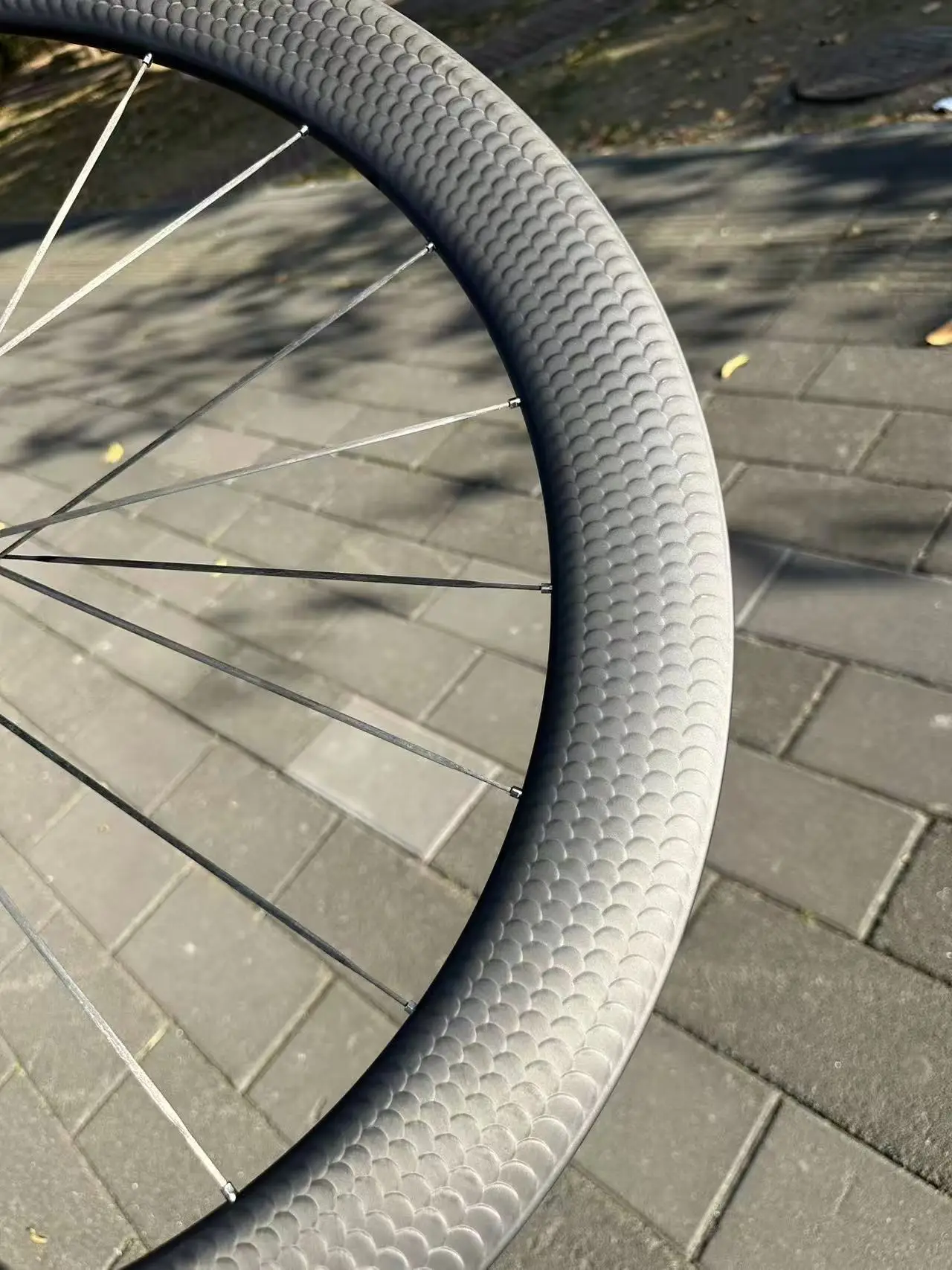 55mm-65mm Special Texture Road Bicycle Carbon Fiber Wheelset 54T Ratchet HG / XDR Hub Center-Lock Disc Brake Cycling