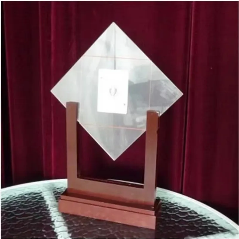 

Рамка ТВ-карты - Деревянная сцена Волшебная карта Волшебный фокусник Аксессуары Партия Трюк Забавные игрушки Magia Шутка Классические игры Magie