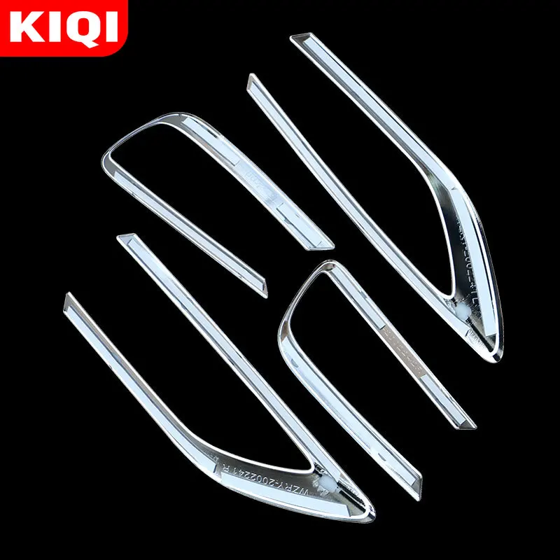 Car Chrome Rear Tail Lights Protection Trim Rear Lamps Cover Sticker Fit for Renault Koleos Samsung QM6 2016-2021