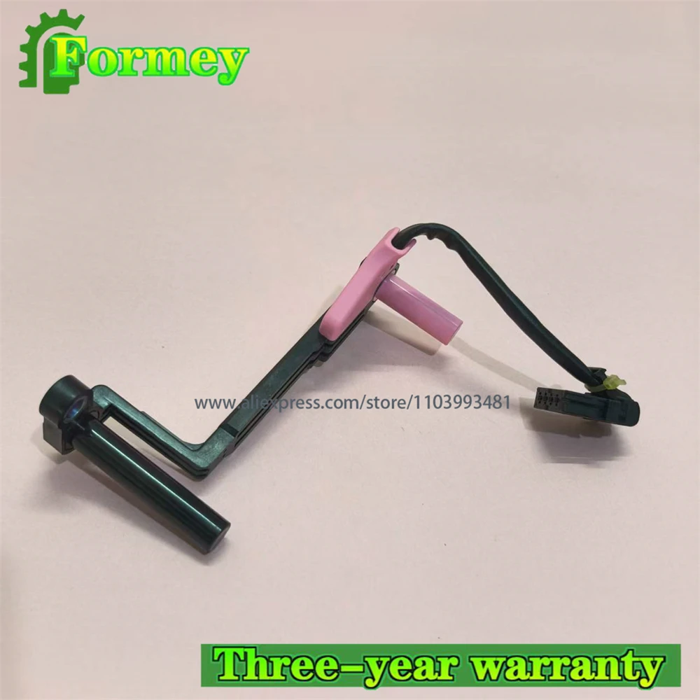 高品質トランスミッションスピードセンサー 426203B620 42620-3B620 42620-3B621 ヒュンダイベロスター 2011-2014 に適しています