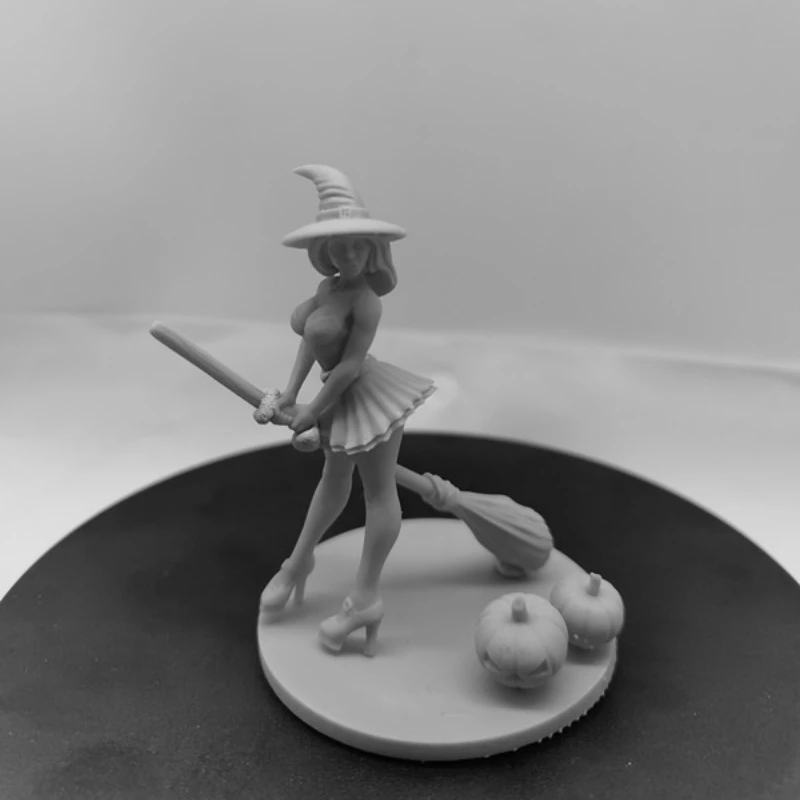 1/24 Scale Witch Riding A Broom Miniatures GK Scene Resin Figure Assemble Model Kit Unassembled and Unpainted Statuettes Toys