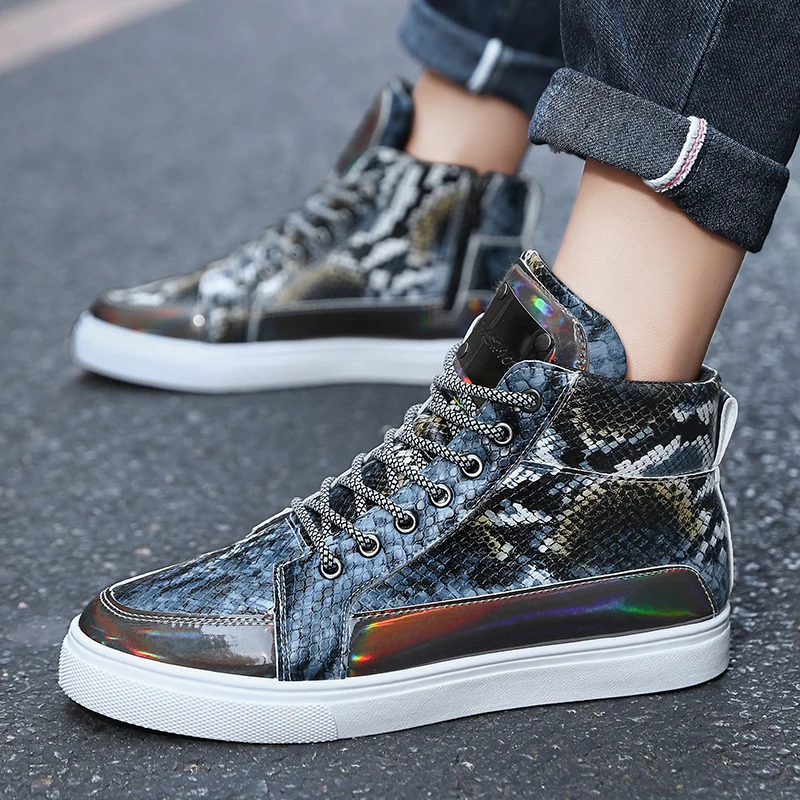 Schlange Leder goldene Skateboard Schuhe Mann Komfort Schnürung Männer High Top Skateboard Turnschuhe Mode Glitter Männer vulkan isierte Schuhe