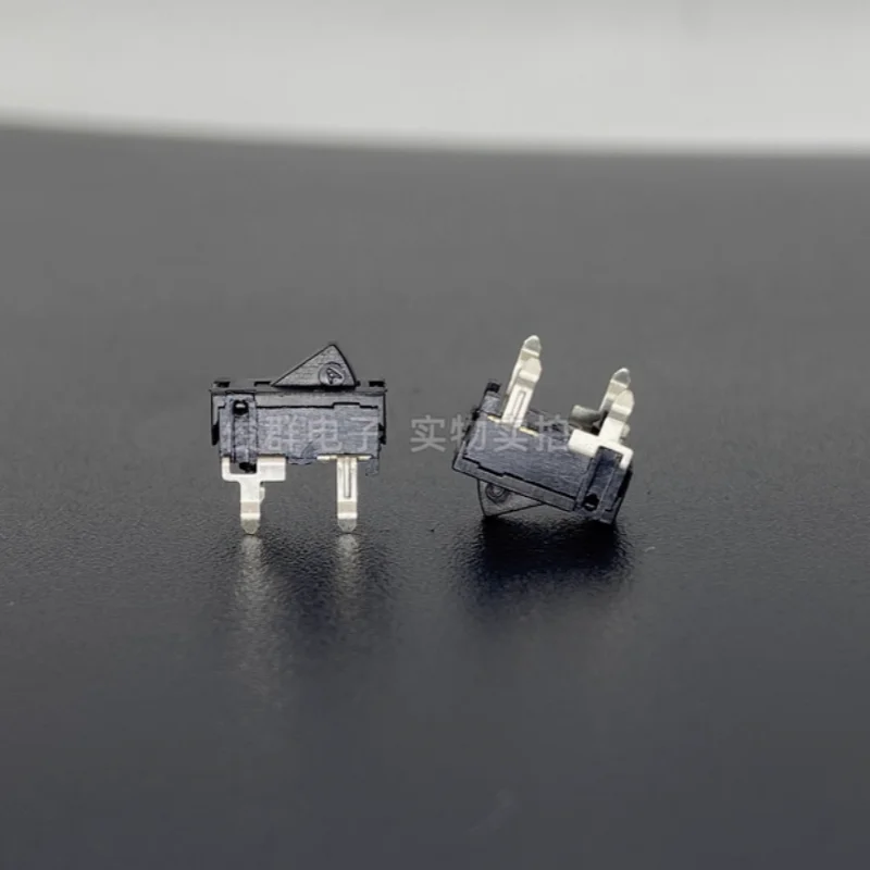 10PCS New Original SPVF110100 Vertical And Horizontal Direction Small Detection Switch DIP 4Pin Reset Micro