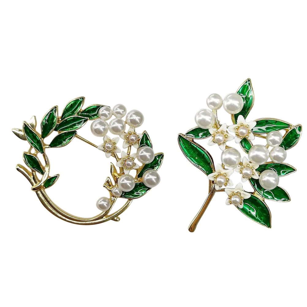 

2Pcs Pearl Pearl Bouquet Corsage Shape Brooch Wreath Zinc Alloy Clothes Bouquet Shape Brooch Decor Formal Casual Occasion