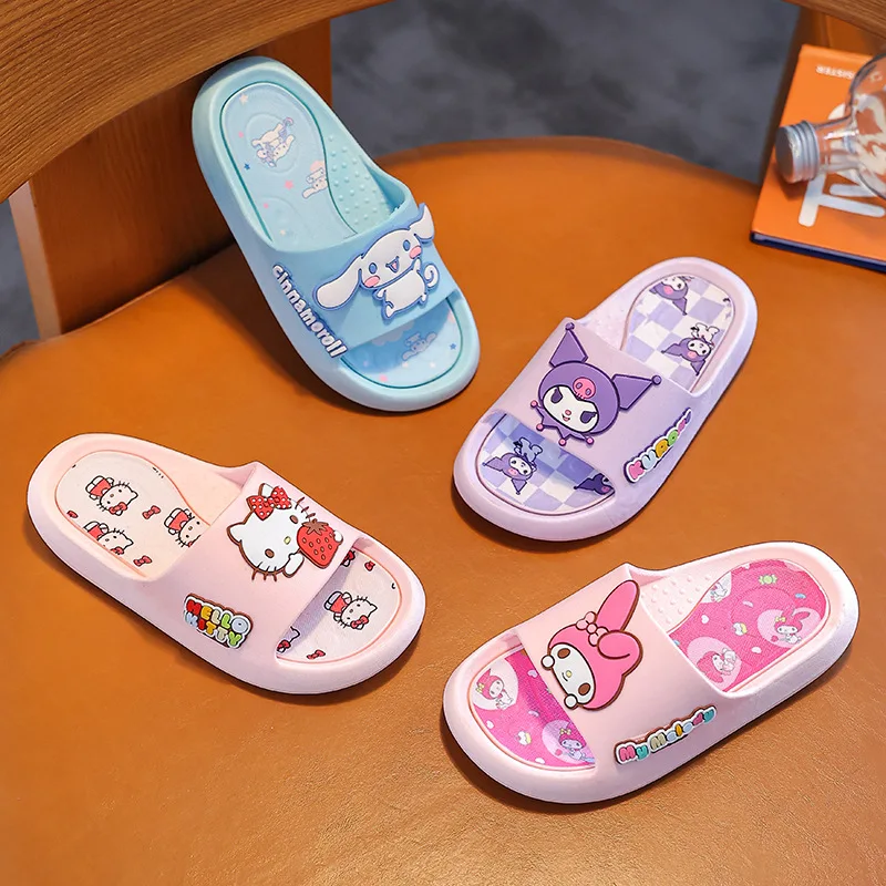 New Kawaii Sanrioed Cinnamoroll Kuromi Melody Children\'s Slippers Summer Boys Girls EVA Soft Soled Sandals Non-Slip Indoor Shoes