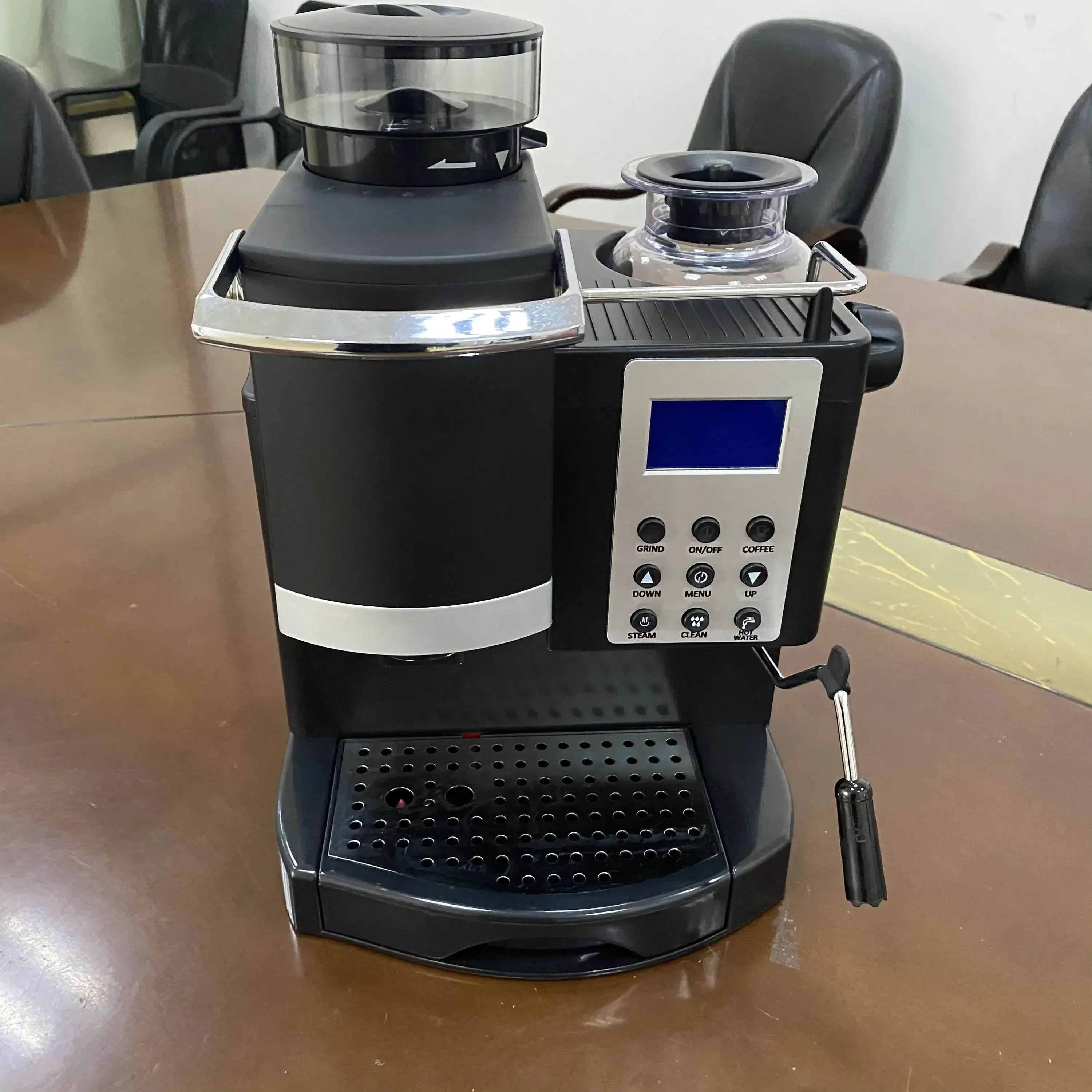 Máquina de café GMAutomatic e moedor de café para espresso cappuccino latte ect com sistema de espuma de leite totalmente automatizado