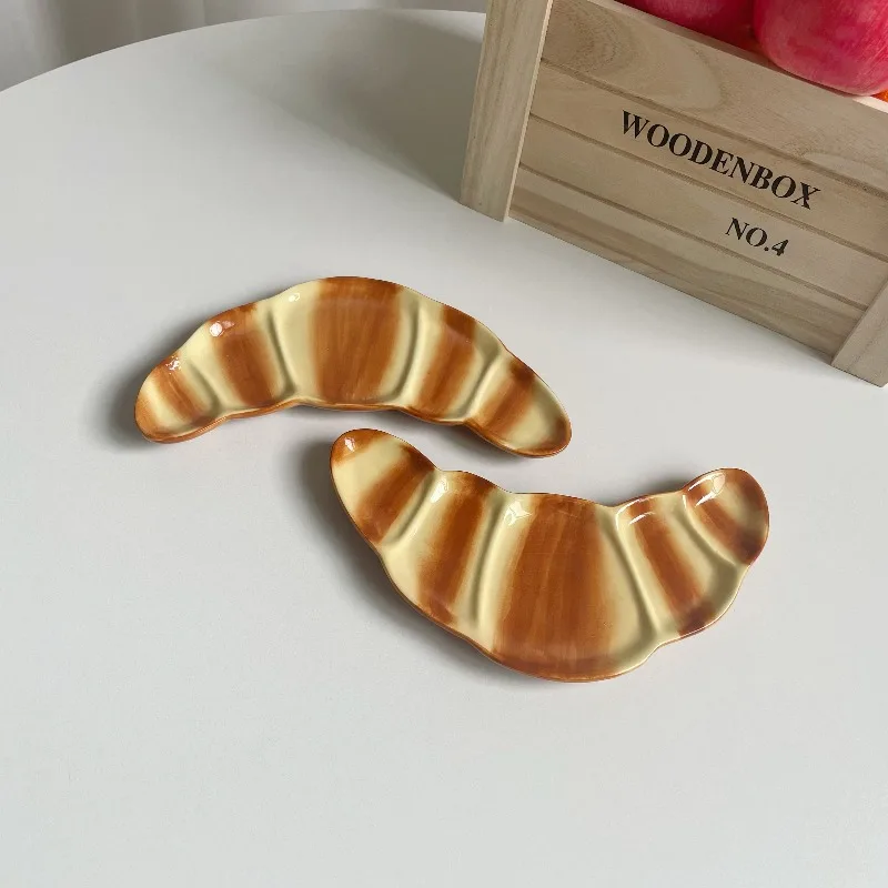 Creative Croissant Shaped Irregular Ceramic Plate,Simulation Bread Design Small Dish,Home Snack Dessert Storage Decorative Plate