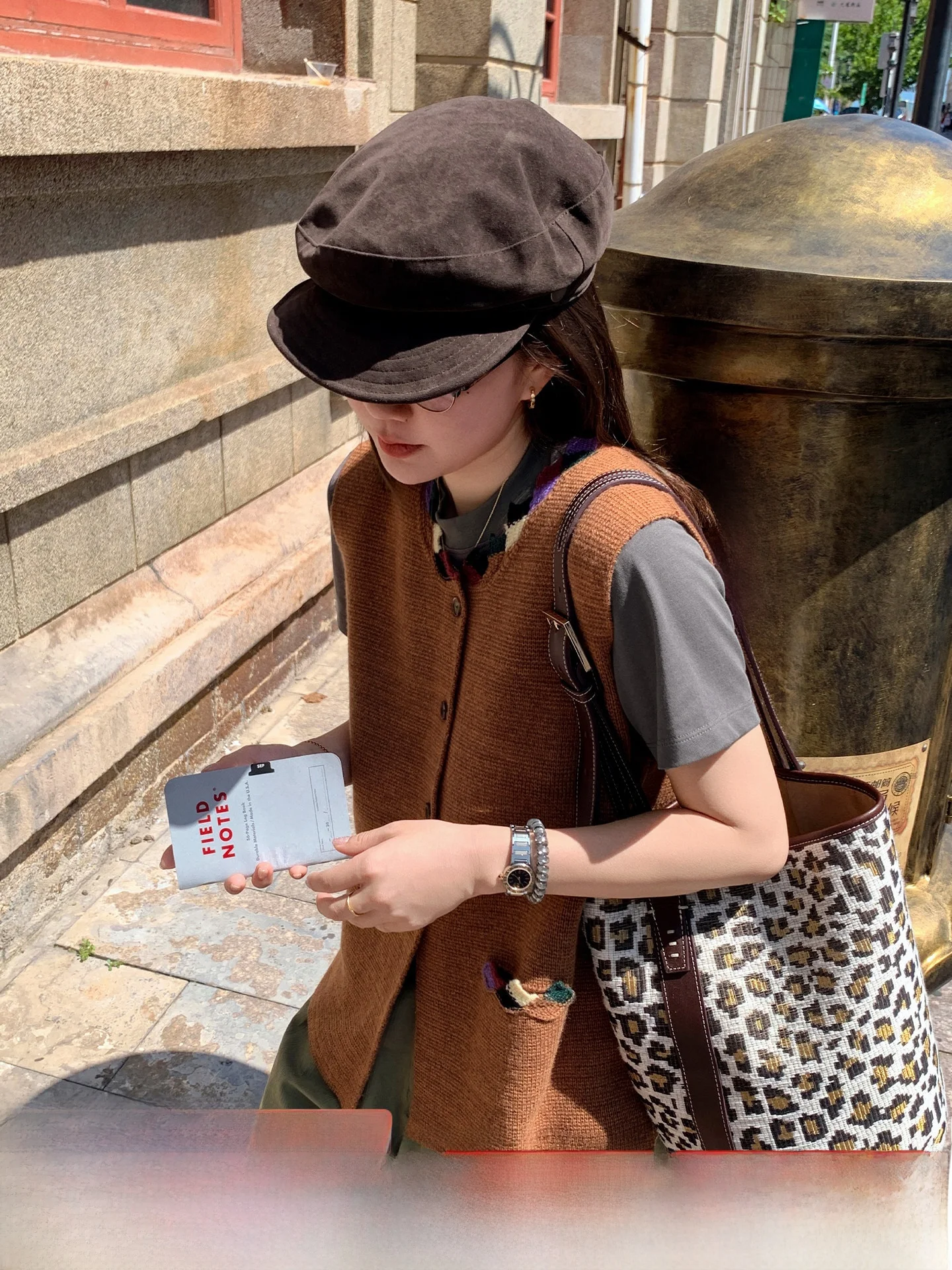 

Вязаный жилет Liberlin, повседневный круглый дизайн, женская верхняя одежда, осень-зима, новый цветной топ Blo Wave Faion