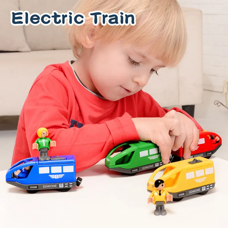 Magnetischer elektrischer Zug mit kleiner Puppe, Druckguss-Schlitz, Spielzeugeisenbahn, Holzschiene, kompatible Lokomotive, elektrischer Schienenzug für Kinder