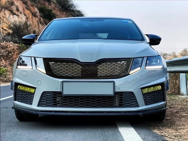 

Для Skoda Octavia 18-20 передний бампер в сборе, модифицированная решетка, противотуманная фара, передний объемный комплект кузова, автомобильные аксессуары