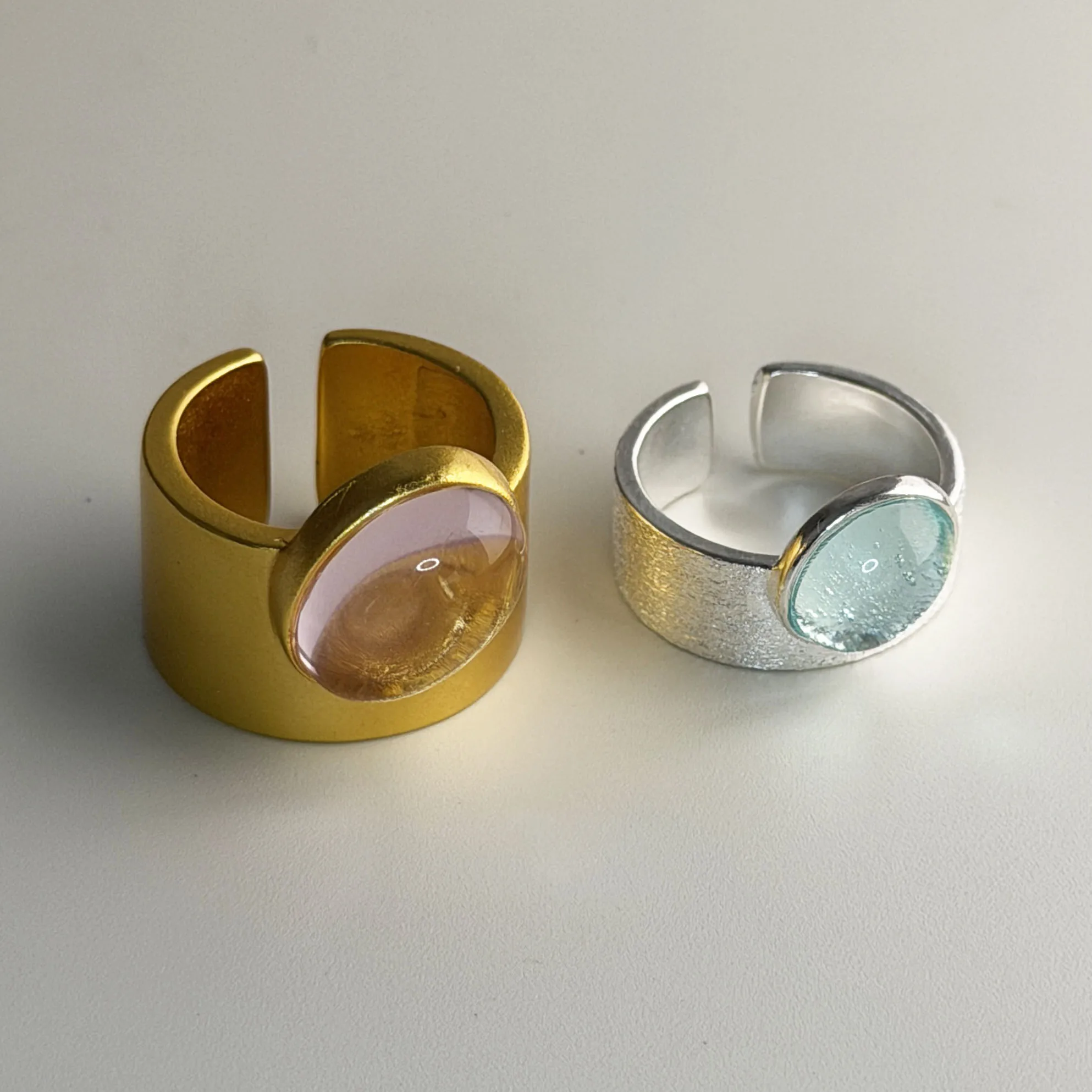 Anillo de Plata de Ley 925 BF CLUB para Mujer, Joyería Retro, Anillo Abierto Vintage Hecho a Mano con Circonita Azul y Dorado, Hipoalergénico, para Regalo de Cumpleaños o Fiesta