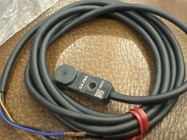 

Абсолютно новый оригинальный индуктивный датчик приближения GX-F8A/B H8A/B F12A F12B H12A H12B/-P. В наличии. Быстрая доставка.