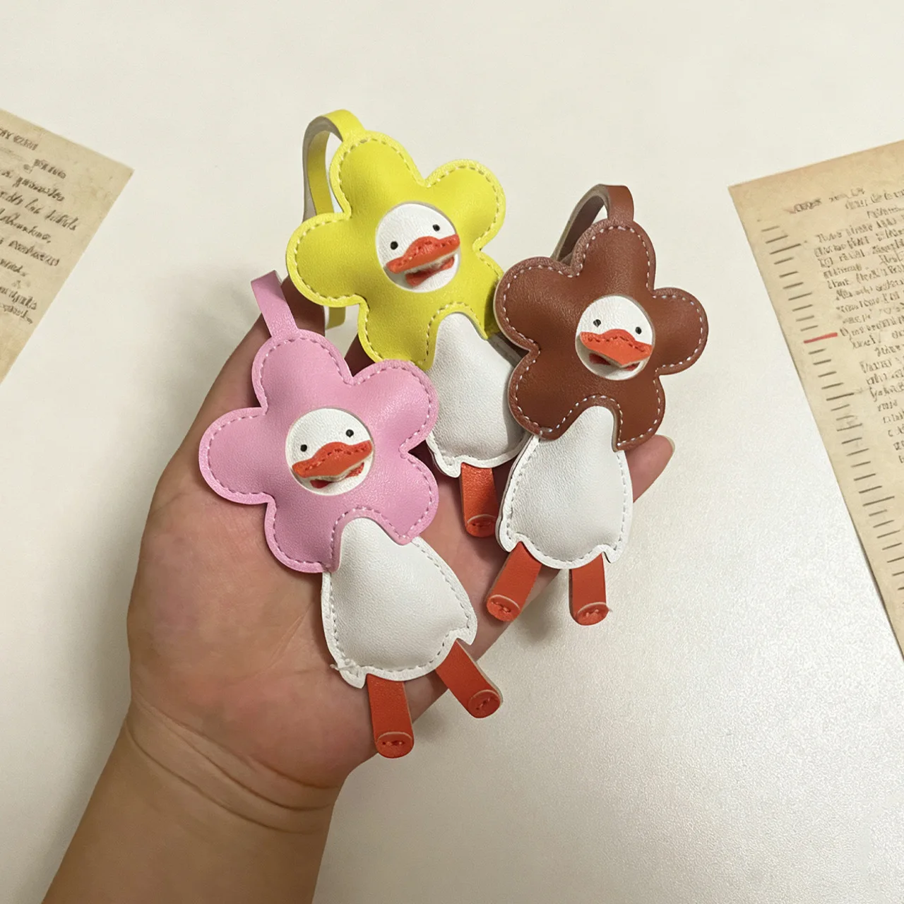 Cute Cute Sun Duck Pendant, Cartoon Duckling Luggage Bag Pendant/car/keychain Pendant Cute Keychain