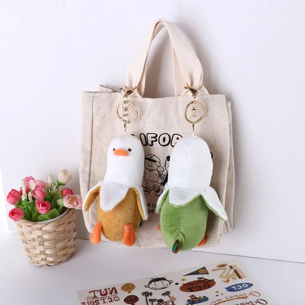 Ozdoba do plecaka Miękka bananowa kaczka zawieszka z bawełny puchowej w kształcie obieranego banana pluszowa zabawka akcesoria do plecaka