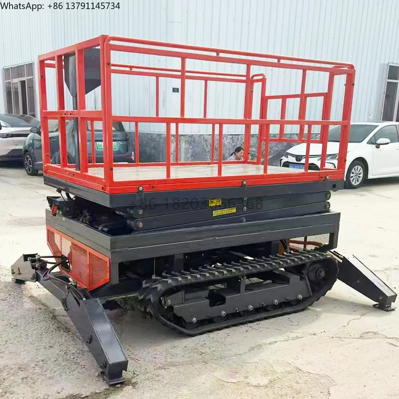 

Индивидуальная самоходная гусеничная ножничная подъемная платформа для пересеченной местности 4-18 м, мобильная гидравлическая дизельная подъемная рабочая платформа на базе ATV