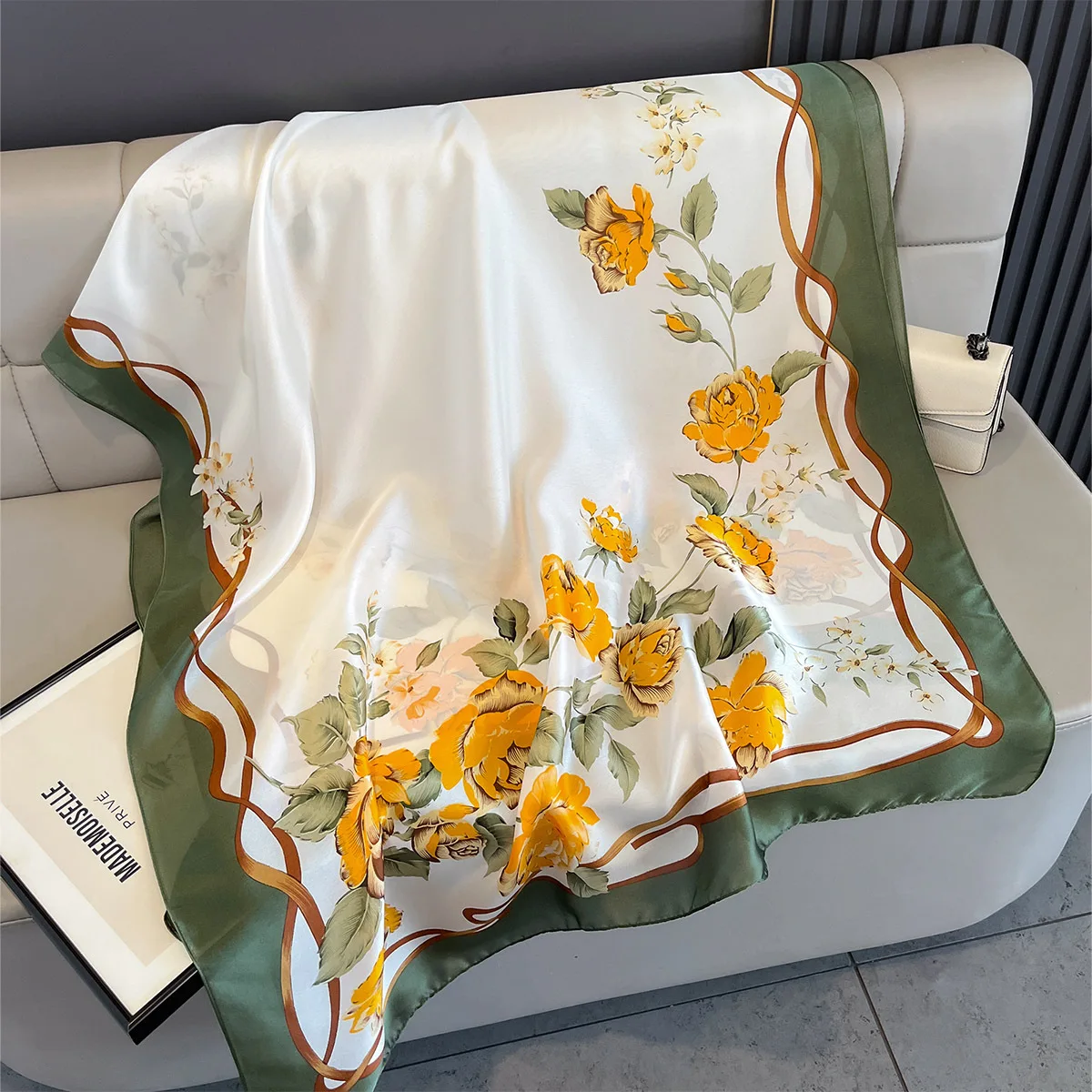 

Весенне-летний тонкий многофункциональный шарф с принтом, новинка 2025 года, шаль, дизайнерская повязка на голову, шарфы с принтом, бандана, высококачественное модное пончо