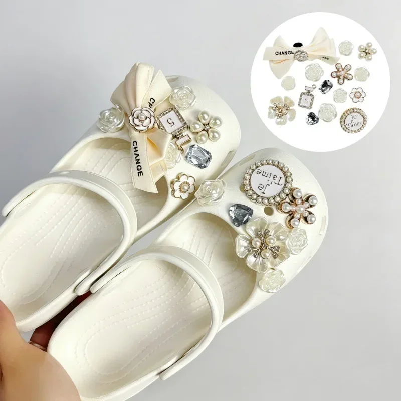 Hot Sale Elegant Ribbon Bow Charms Set Woman Summer Retro Butterfly Pearl DIY Shoe Decorations Girls Flower Shoe Accessories