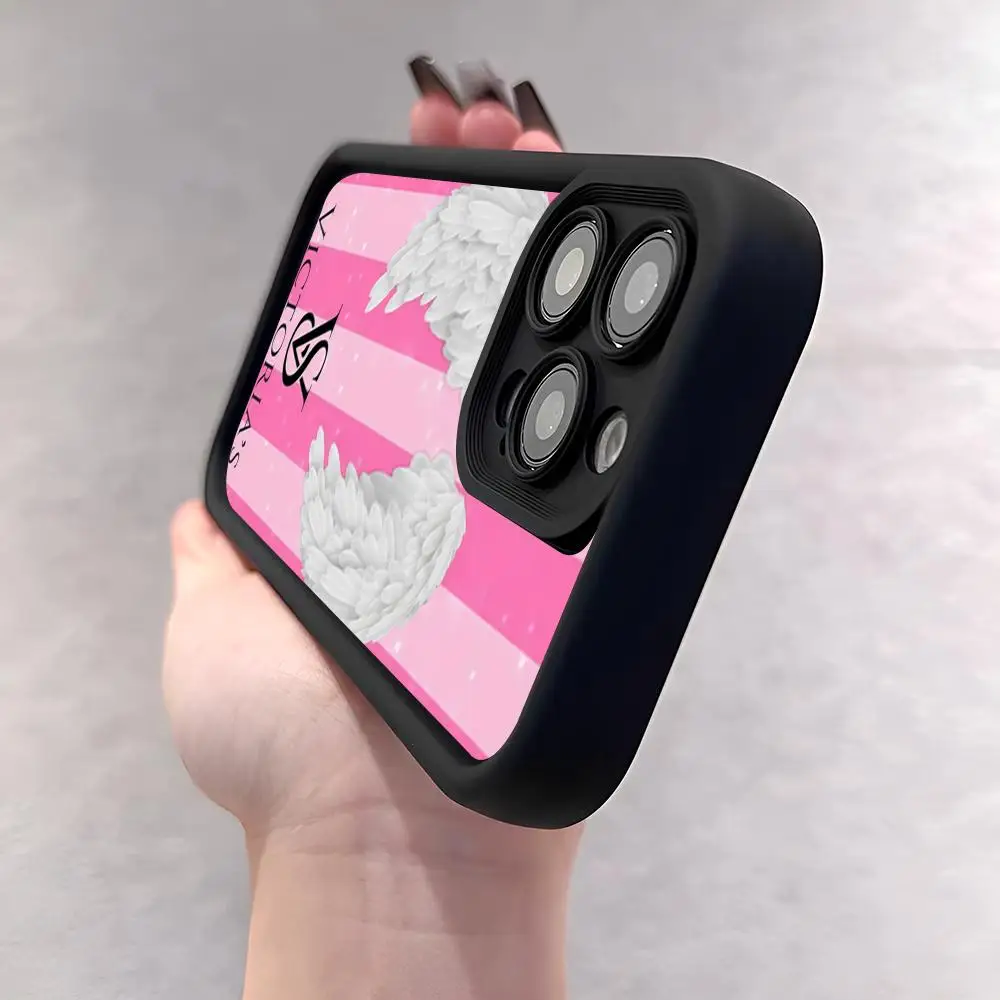 حافظة لهاتف آيفون 16 15 13 12 14 Puls Max Mini Pro بزاوية العين سلم ناعم من مادة البولي يوريثان الحراري Cov