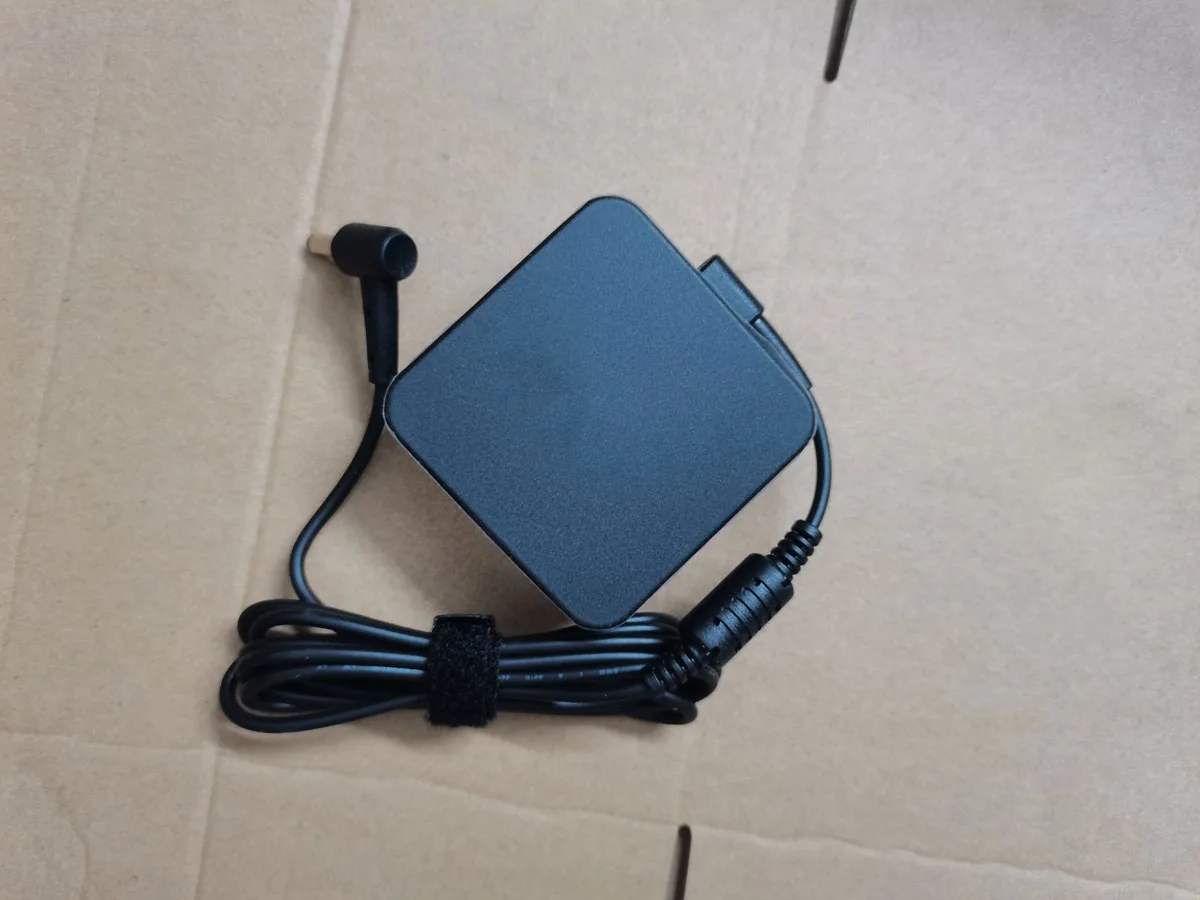 NEW OEM Delta 19V 3.42A 65W ADP-65GD D 4.5mm*3.0mm Pin AC Adapter For MSI Summit B14 A11MOT-066PL Laptop Original Puryuan