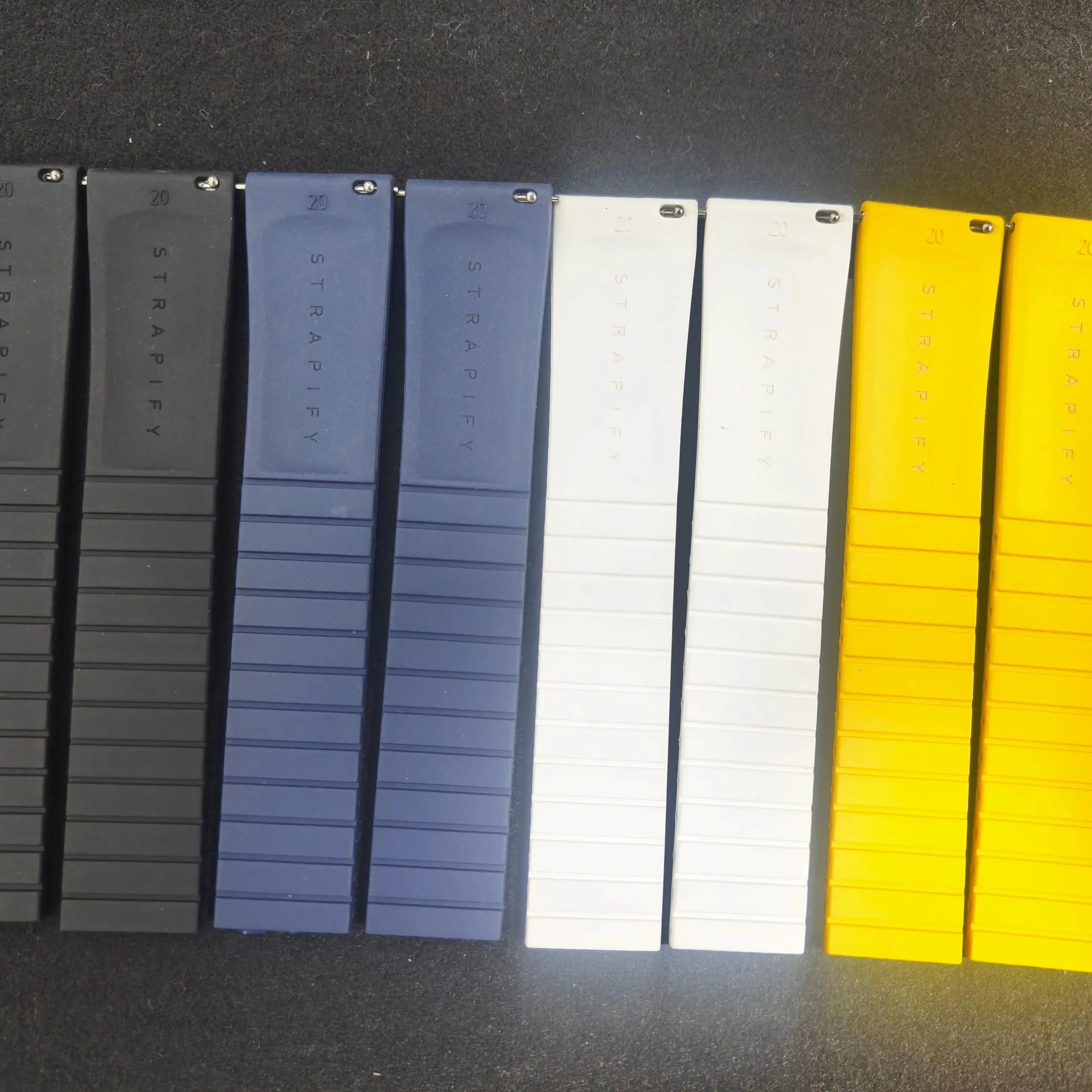 Vendita di liquidazione adatta per cinturino in gomma fluorurata impermeabile Rolex da 20 mm con cinturino per orologio originale a sgancio rapido