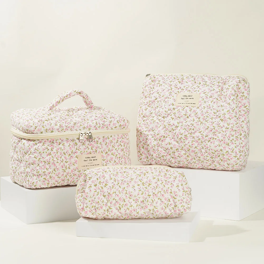 

Fashion Flower Printed Women Makeup Bag Quilted Tote Portable Female Cosmetic Storage Handbag Travel Organizer Zipper Quilted Ba