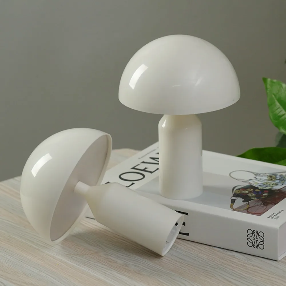 Mushroom Dimmable Lamp Brightness Adjustable Table Lamp Color Changing Minimalist Battery Operated Bright Bedroom Bedside Decor