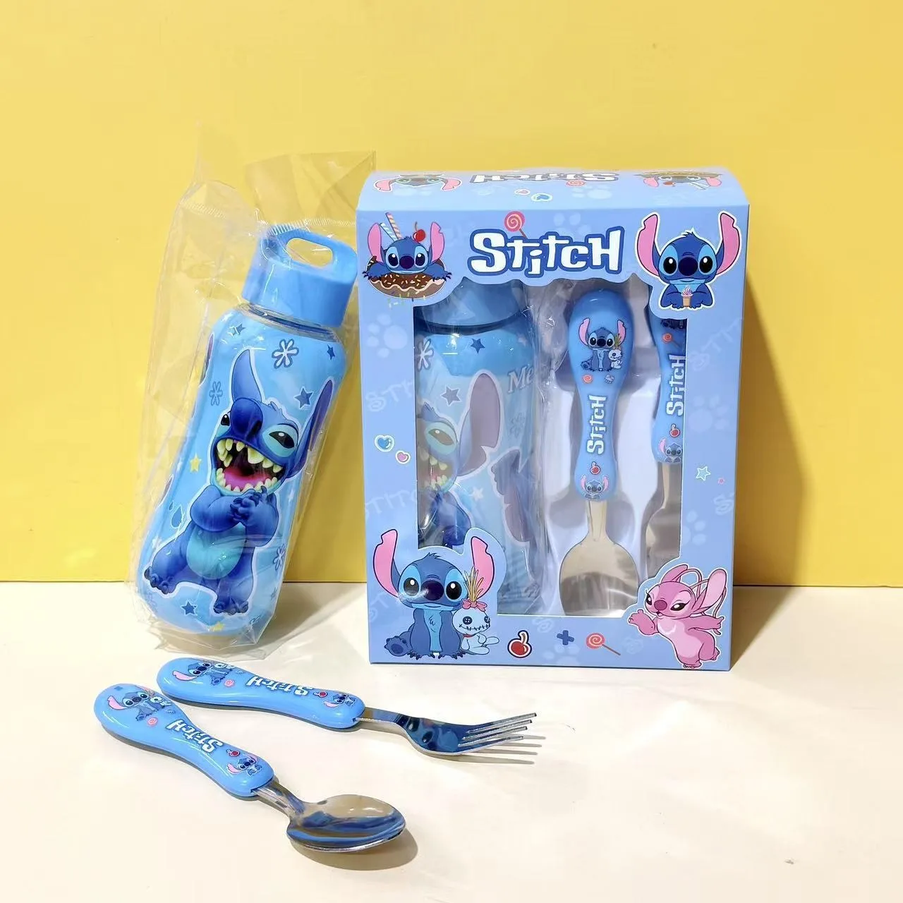 3-delige set Disney-Anime Stitch waterflesset voor kinderen, draagbaar servies, cartoon kinderlepel, vork, buiten, cadeau,