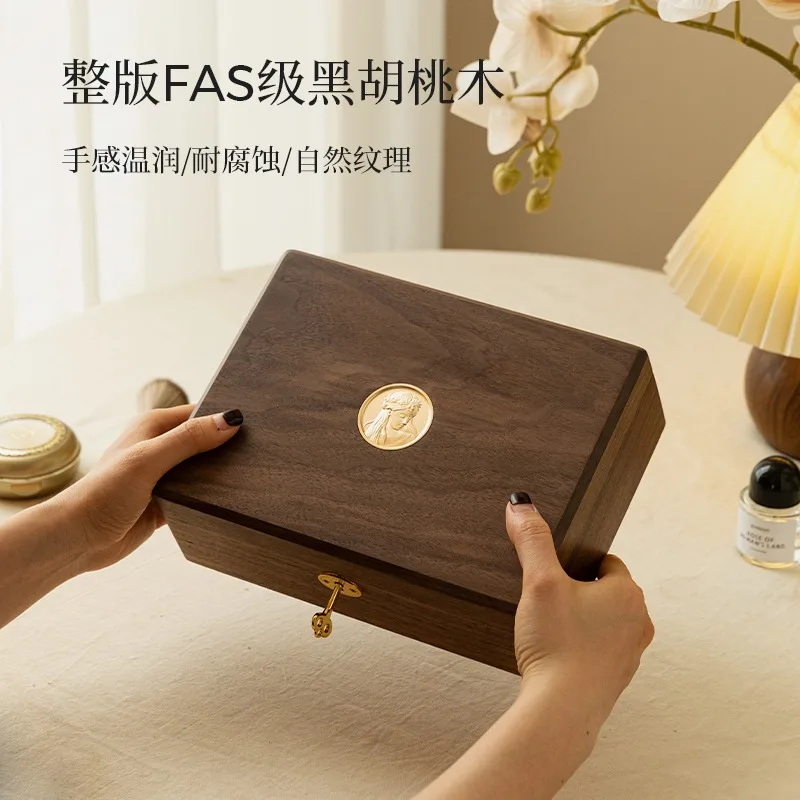 Schmuckschatulle aus massivem Holz, Aufbewahrungsbox, hochwertig und exquisit mit Schloss, großes Fassungsvermögen von Ohrsteckern und Handschmuck.