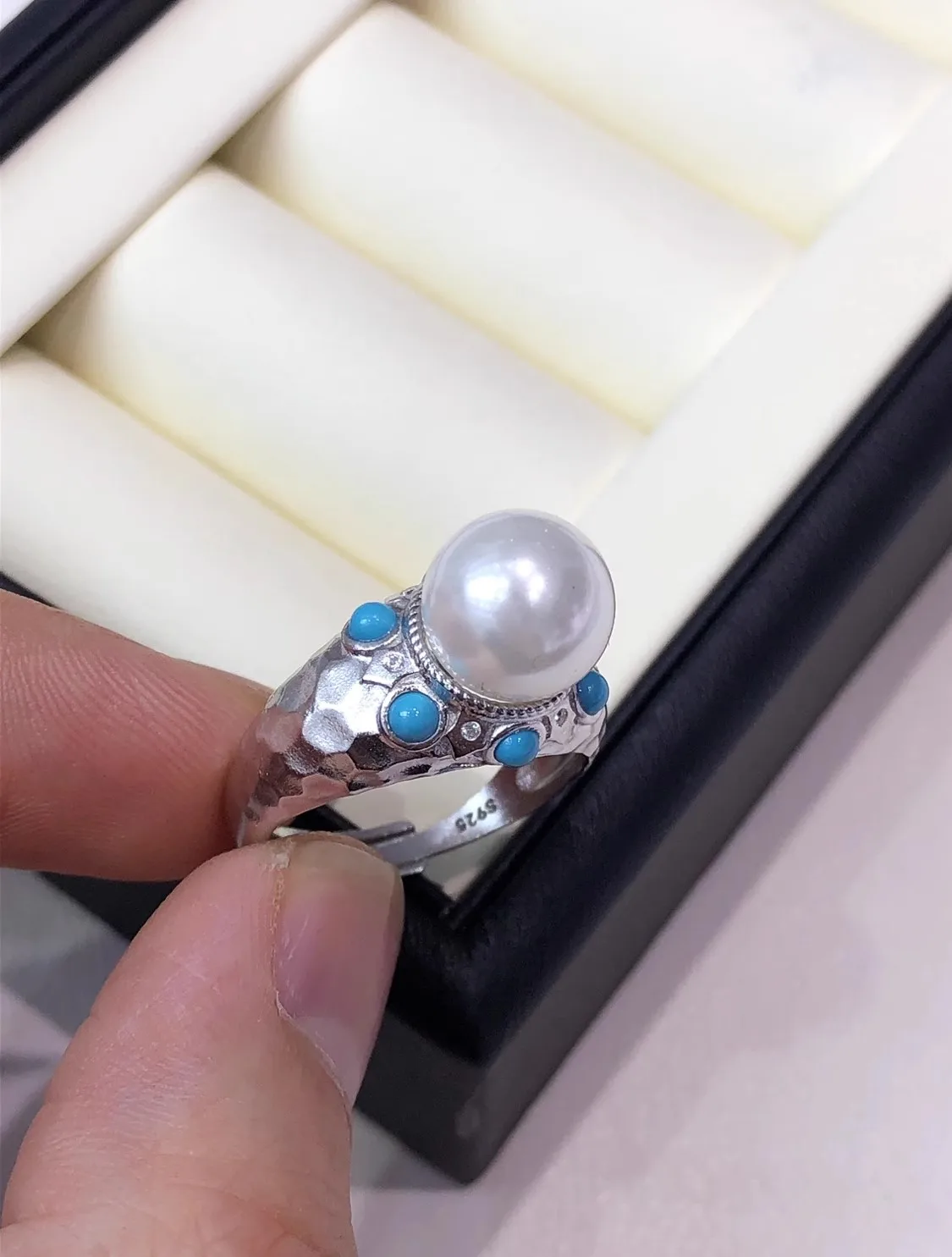 

Exquisite Pearl Ring AAAA10-11mm Natural Japanese Round Pearl Turquoise Adjustable Ring 925s