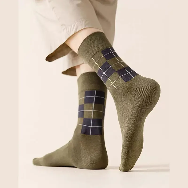 

5 pairs of new suit socks, business socks, casual socks