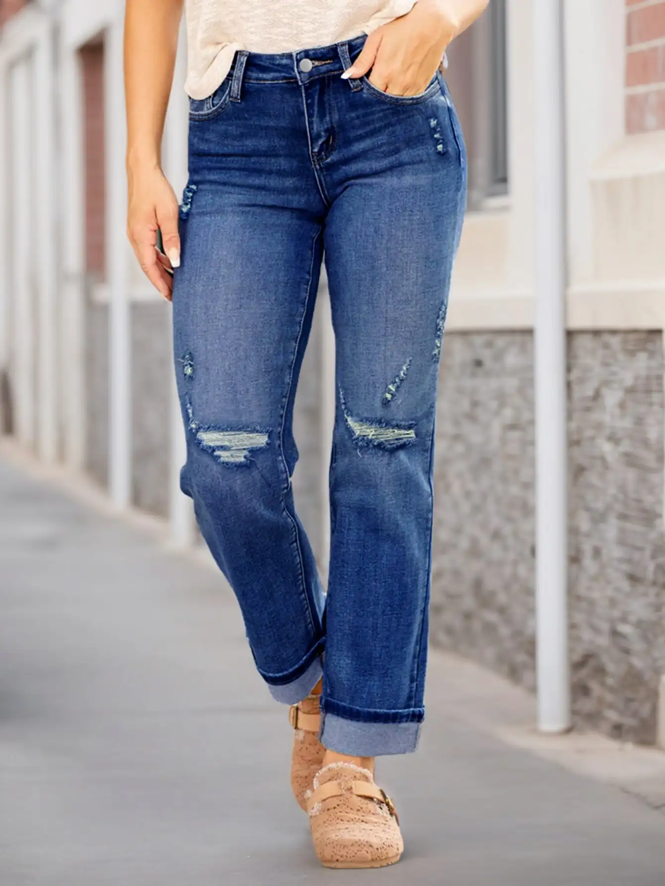 omen's Ripped Skinny Jeans - Stylish Distressed Denim Pants for a Trendy Look