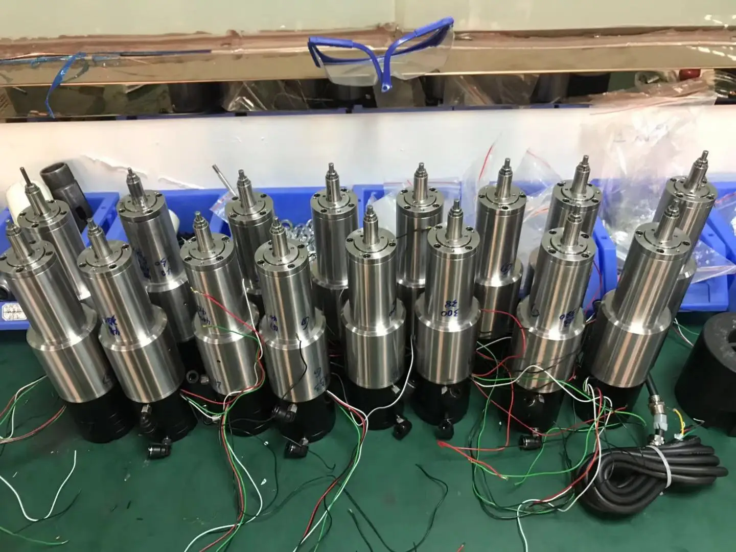 2.2Kw Water Cooled Cnc Router Spindle Motor Pcp Cnc Controller Stepper Motor Spindle