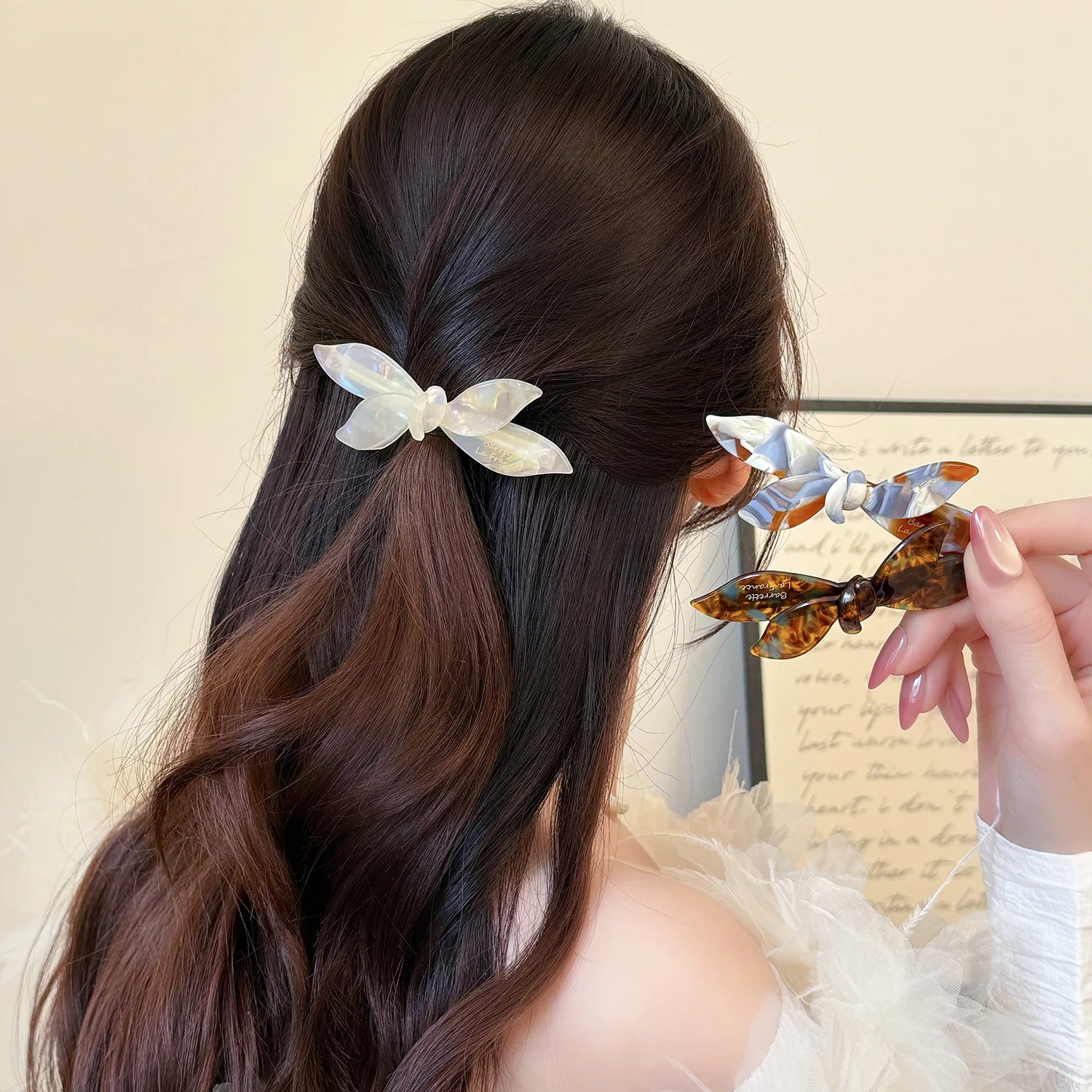 

Простая ацетатная заколка для волос с милым бантом, для фиксации челки, элегантный и изысканный аксессуар для волос