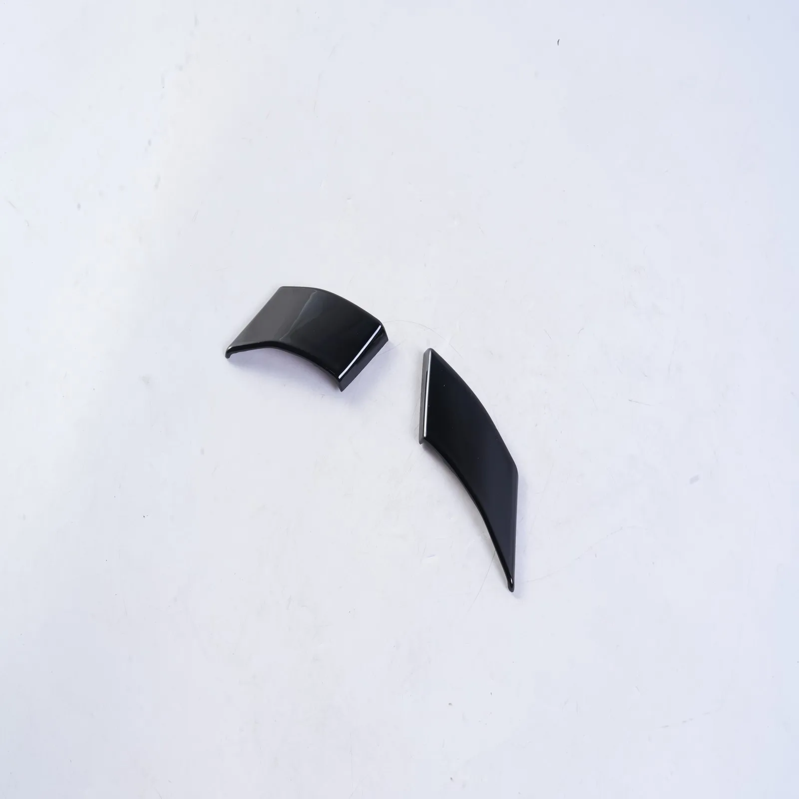 

2 шт. глянцевая черная накладка на стойку A для RAV4 2019-2022, треугольная накладка на переднее боковое окно