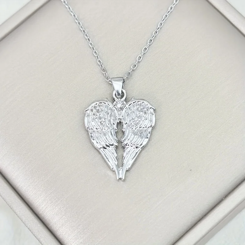 Elegant Angel Wing Heart Shaped Pendant Necklace, Exquisite Fashionable Elegant Versatile Banquet Party Daily Wear Jewelry Gift