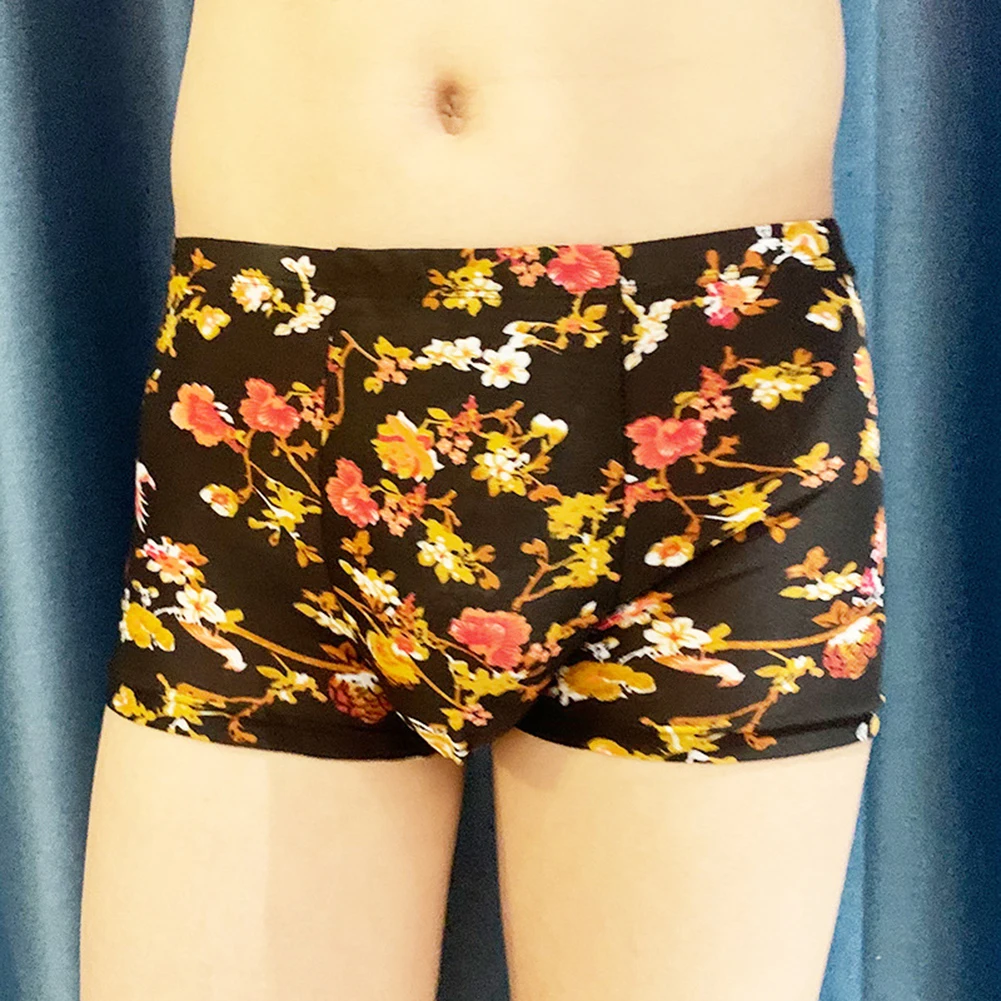 Calzoncillos Boxer para hombre, ropa interior cómoda de verano e invierno con estampado de bolsa de seda helada, pantalones cortos sexis sin costuras de secado rápido