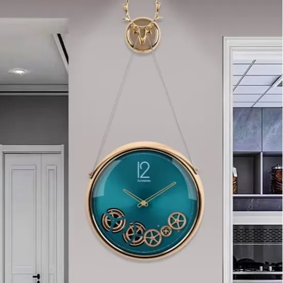 Wall  living room modern simple Internet celebrity home fashion 2024 new wall round quartz