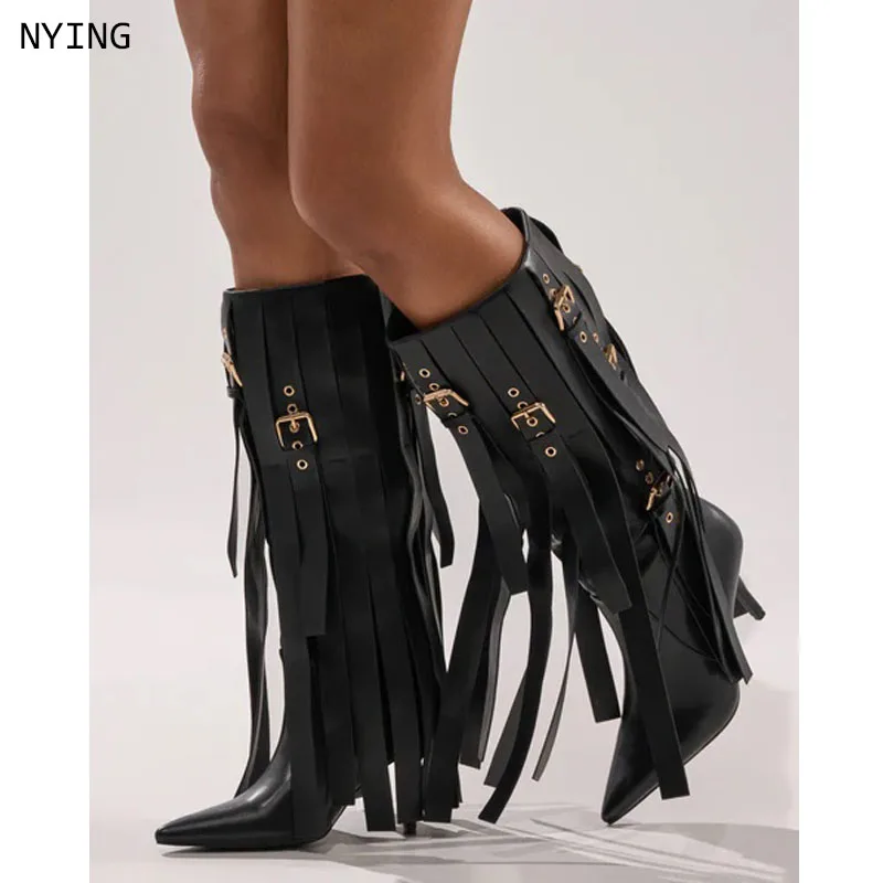 

2026 женские сапоги до колена на высоком каблуке с бахромой, кожаные черные зимние женские сапоги с пряжкой и ремешком и кисточками, высокие 44