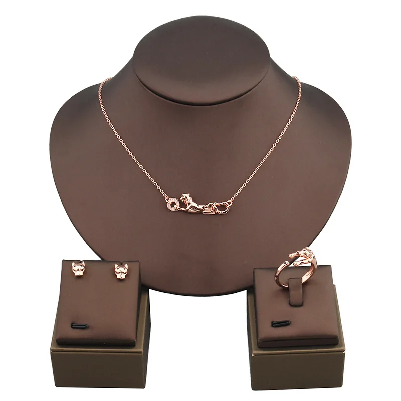 Designer Collection Style Ring Earrings Necklace Black Spots Green Eyes Leopard Panther Dinner Party Jewelry Sets
