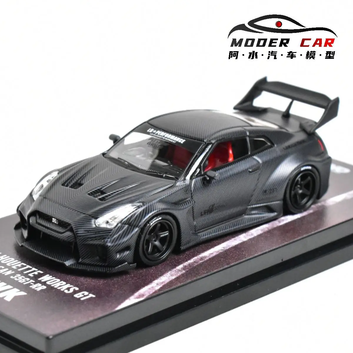 INNO 1:64 GTR R35 Diecast Model Car