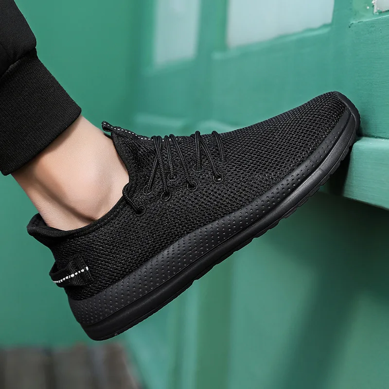 Spring Men Light Running Shoes Comfortable Casual Men's Sneaker Breathable Non-slip Wear-resistant Outdoor Walking Sport Shoes