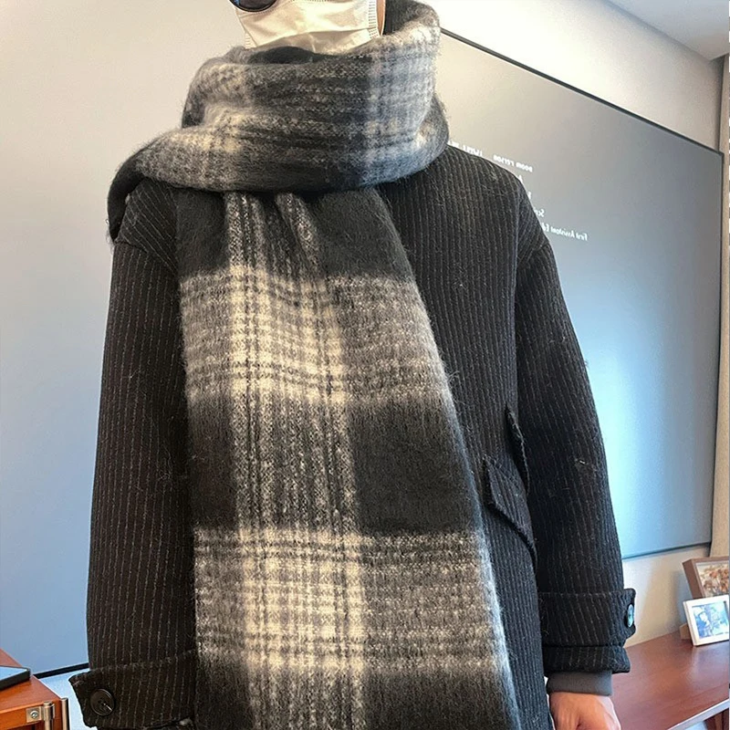 ผ้าพันคอโมแฮร์ใหม่ปี 2025 สำหรับผู้หญิง สไตล์เกาหลี ฤดูใบไม้ร่วงและฤดูหนาว ผ้าพันคอแคชเมียร์เทียมอเนกประสงค์คุณภาพสูง
