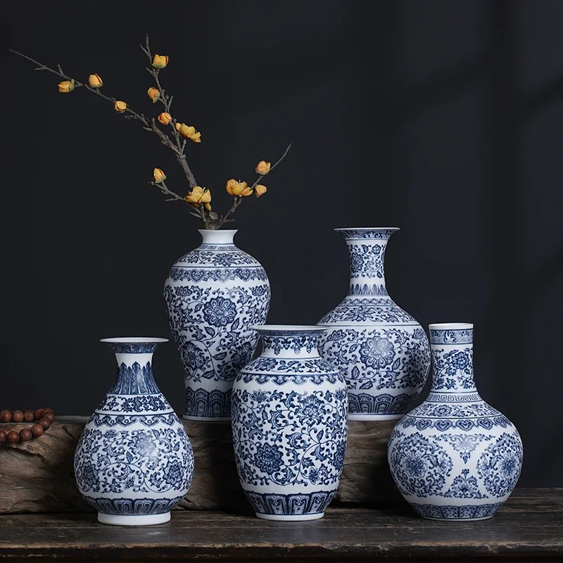 

Jingdezhen-Blue and White Porcelain Flower Vases, Ceramic Vase, Interlocking Lotus Design, Home Decoration,Matte Bottle Body