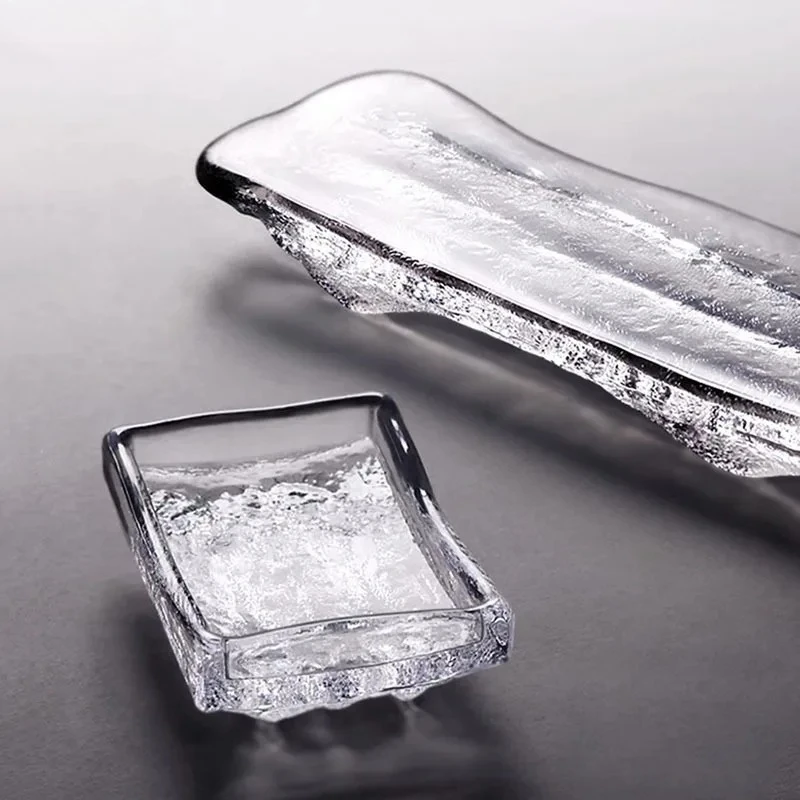 

Creative Hammer Pattern Glass Dinner Plate Irregular Sushi Plate Sashimi Plate Dessert Plates Snack Plates Specialty Tableware