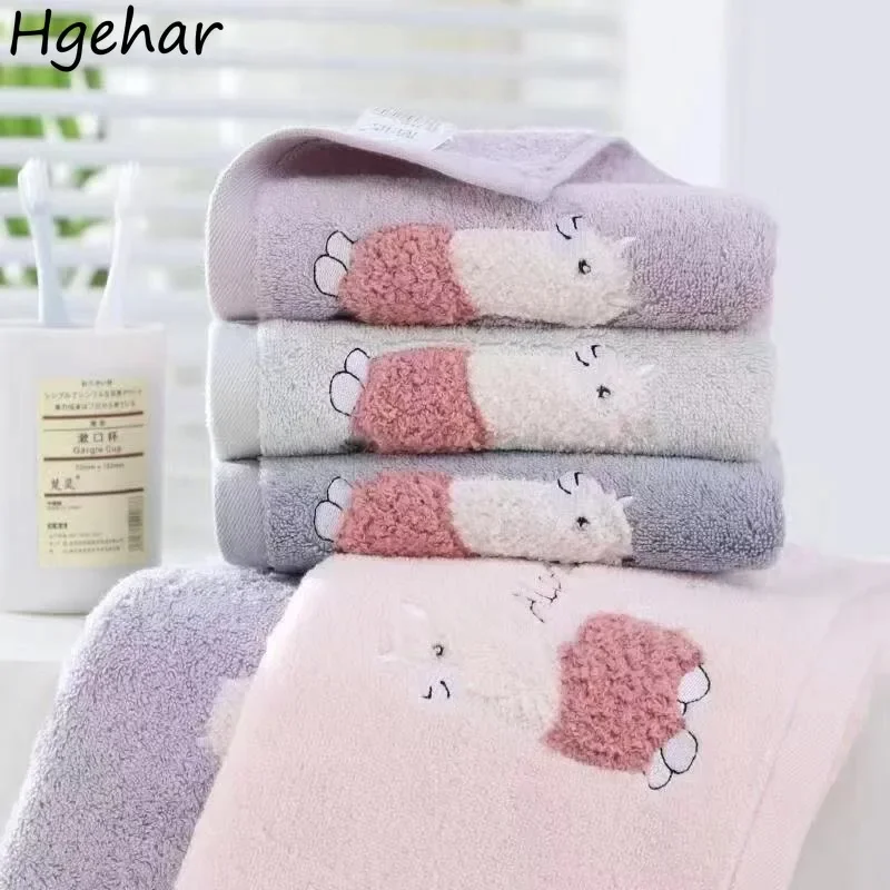 Lovely Alpaca Embroidered Bath Towel Tender Comfortable Absorbent All-Purpose Reusable Household Adults Face Wash Ins Style Chic