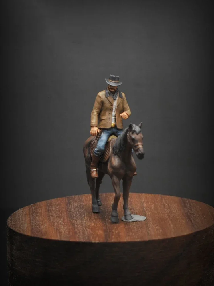 1:64 Scale Western Cowboy Figure Model Scene Accessories Resin Doll Toy DIY Ornament Display Collectible Gift