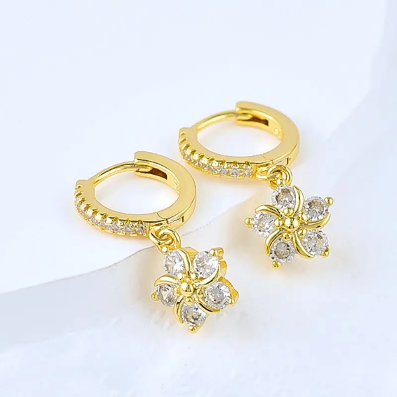 

925 Sterling Silver Needle Exquisite Flowers Pendant Earrings White Zircon Star Earrings for Women Wedding Luxury Jewelry Gifts