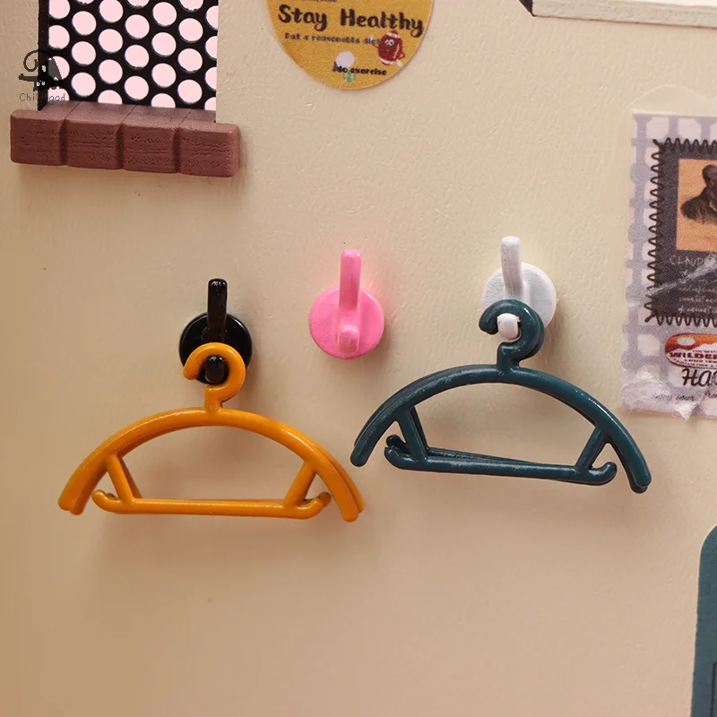 

3 шт., 1/12, миниатюрный крючок для кукольного домика, одежда, шляпа, имитация кукольного домика, настенный крючок, модель для кукольного домика, декоративные аксессуары